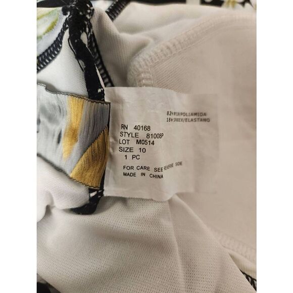 Mainstream Swimsuit Womens Sz 10 One-Piece black with tropical flowers. Built i - Picture 5 of 7